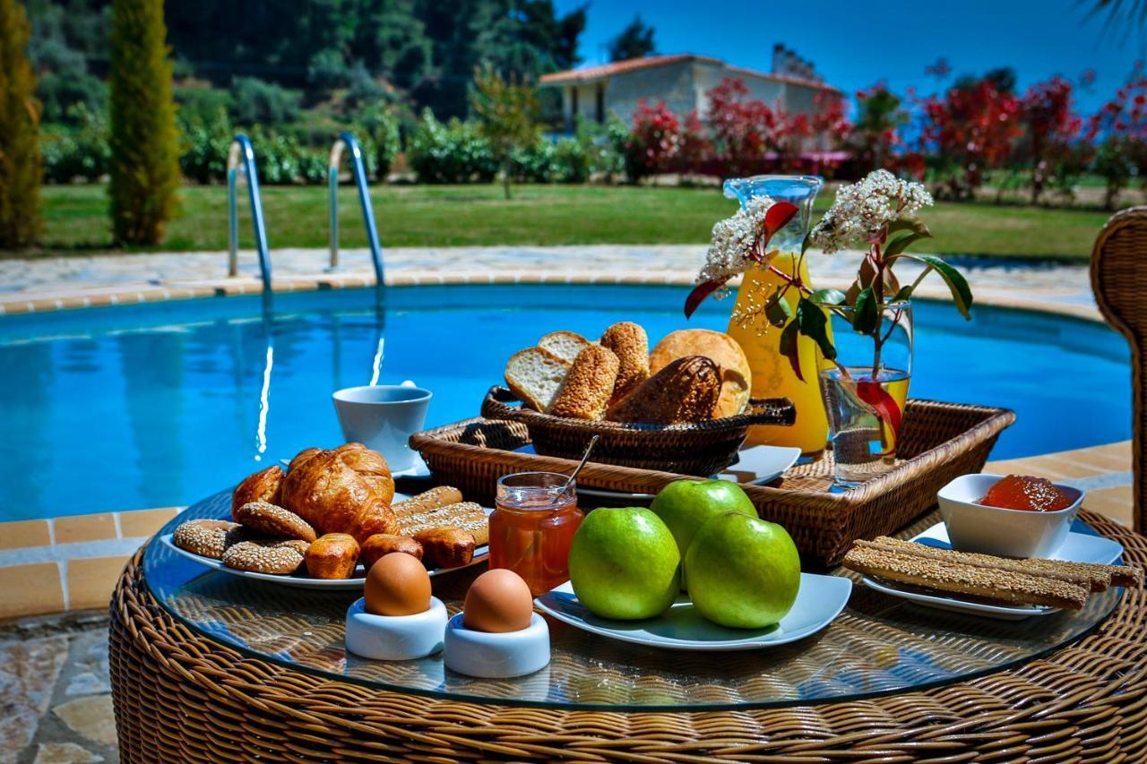 Stigmes Villas & Suites 네아 스키오니 외부 사진
