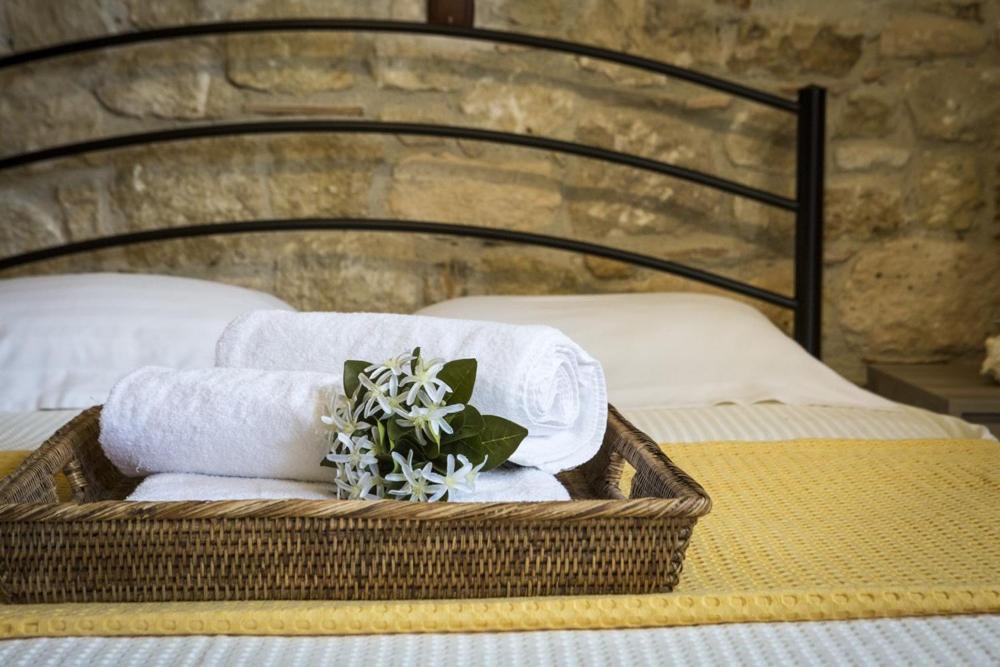 Stigmes Villas & Suites 네아 스키오니 외부 사진