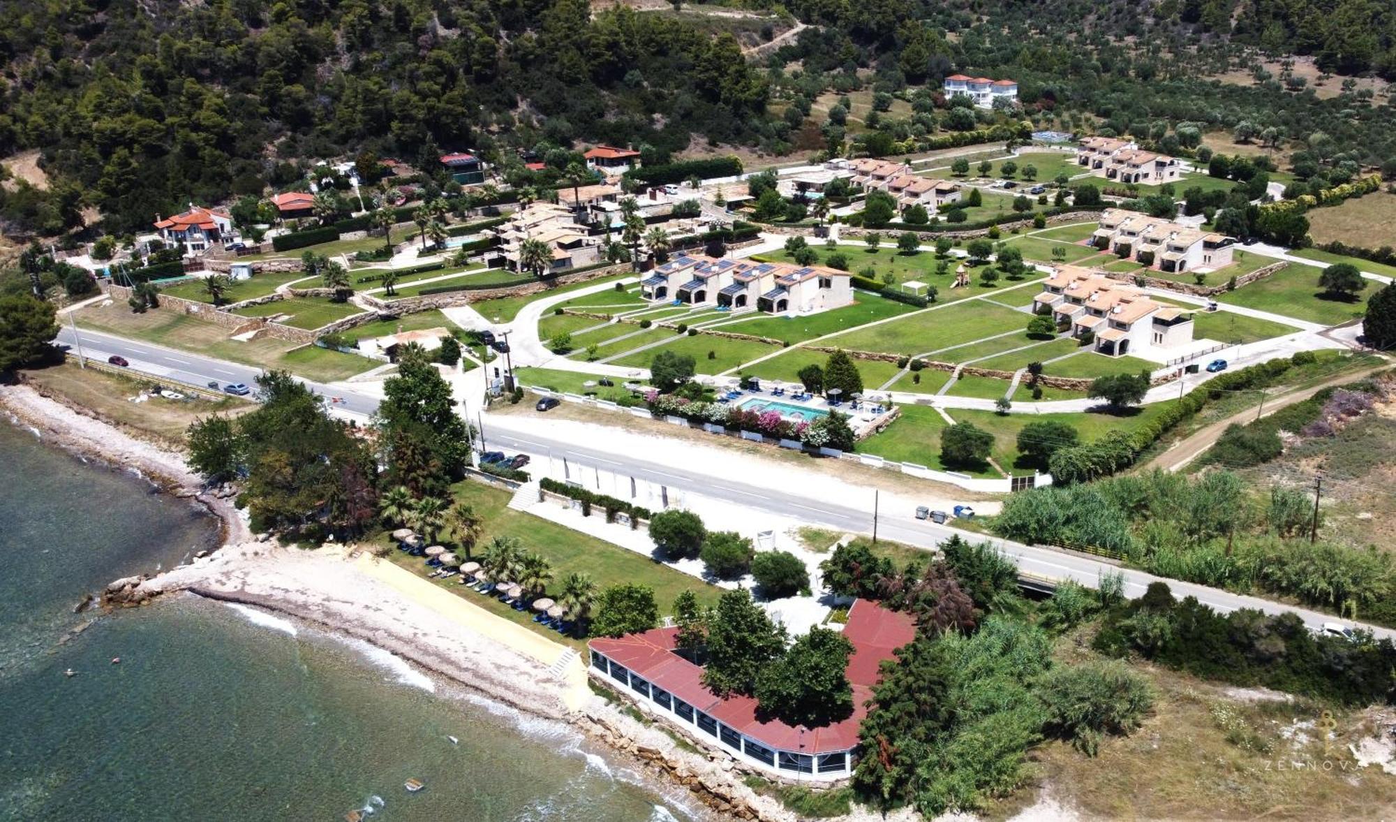 Stigmes Villas & Suites 네아 스키오니 외부 사진