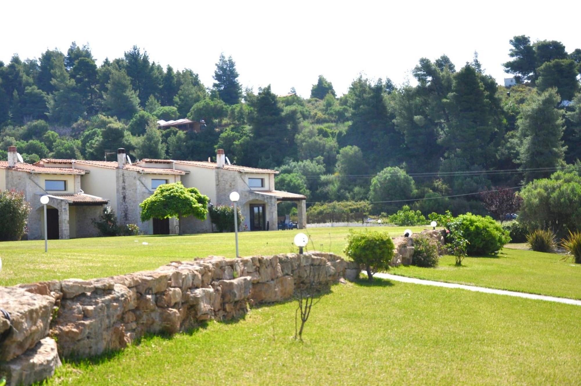 Stigmes Villas & Suites 네아 스키오니 외부 사진