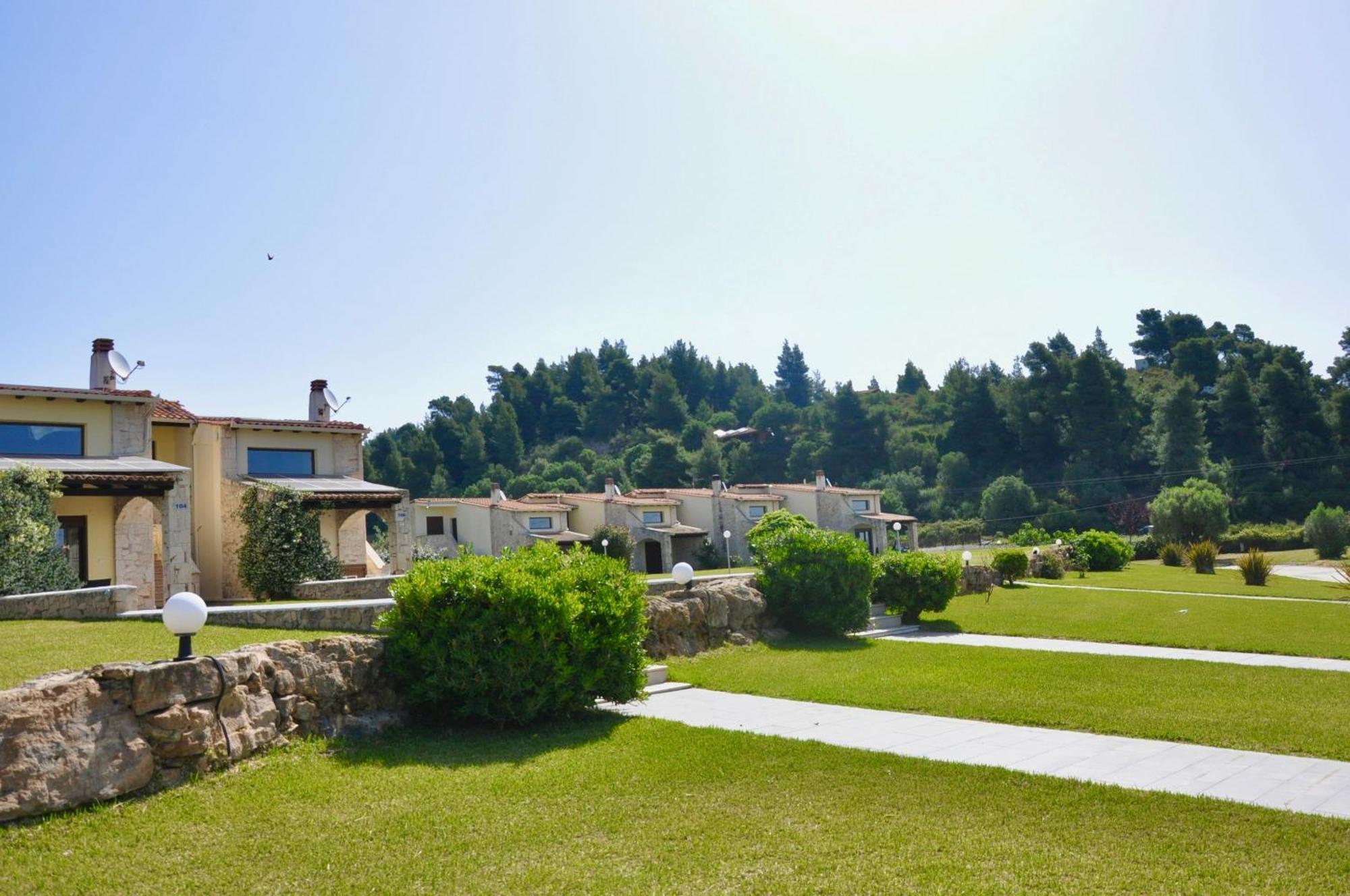Stigmes Villas & Suites 네아 스키오니 외부 사진