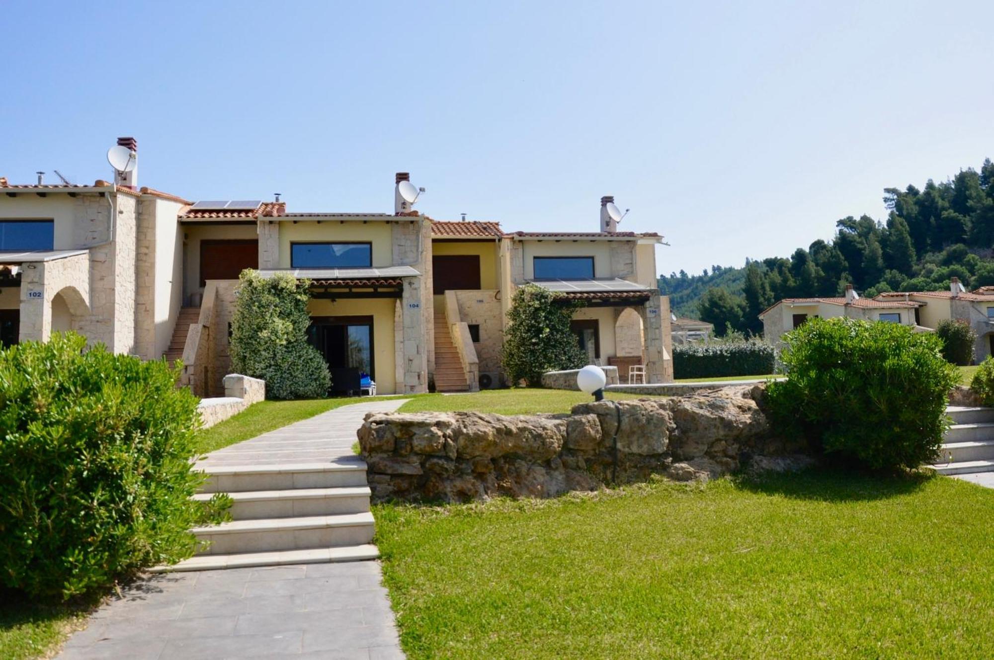 Stigmes Villas & Suites 네아 스키오니 외부 사진